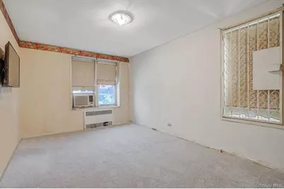 2552 E 7 Street #1H, Brooklyn, NY 11235 - Photo 9