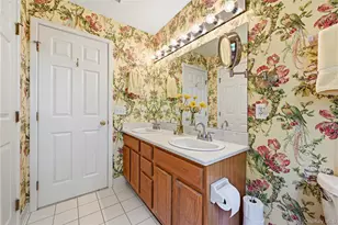 43 Ramblewood Dr, Newburgh, NY 12550 - Photo 33