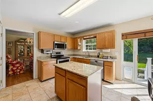 43 Ramblewood Dr, Newburgh, NY 12550 - Photo 11