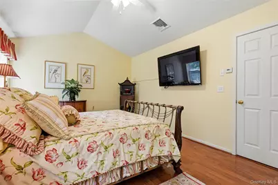 43 Ramblewood Drive, Newburgh, NY 12550 - Photo 31