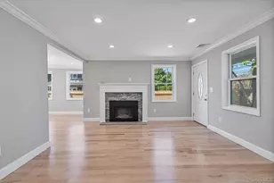 7600 Main Rd, East Marion, NY 11939 - Photo 5