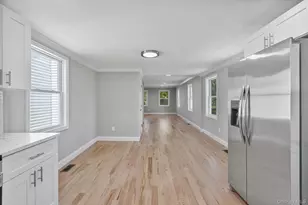 7600 Main Rd, East Marion, NY 11939 - Photo 5