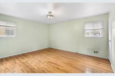 787 Vivian Court, Baldwin, NY 11510 - Photo 21