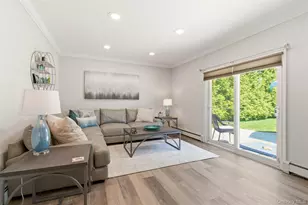 60 Tulipwood Dr, Commack, NY 11725 - Photo 15