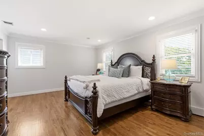 60 Tulipwood Drive, Commack, NY 11725 - Photo 23