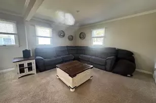 25 Marc St, Ronkonkoma, NY 11779 - Photo 5