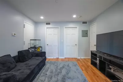 103-02 42nd Avenue #4D, Corona, NY 11368 - Photo 3