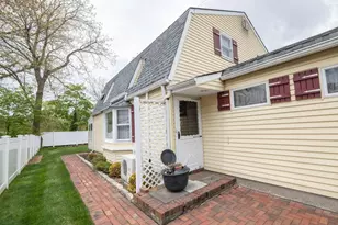 2080 Seamans Nck Rd, Seaford, NY 11783 - Photo 5