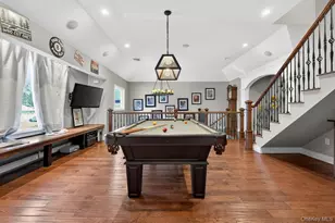 322 Rose Ln, Smithtown, NY 11787 - Photo 27
