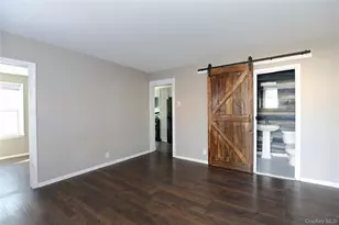 343 Washington Ave, Kingston, NY 12401 - Photo 5