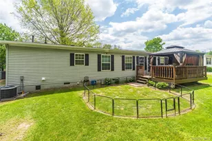 209 Wood Hollow Rd, Hopewell Junction, NY 12533 - Photo 5