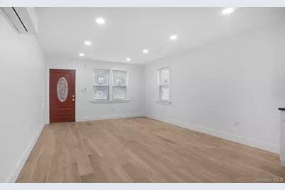 3964 Duryea Avenue, Bronx, NY 10466 - Photo 9