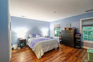 402 O'Keefe Ct, Oakdale, NY 11769 - Photo 13