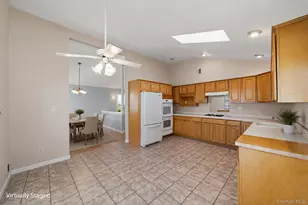 40 Willow Ct, Manorville, NY 11949 - Photo 9