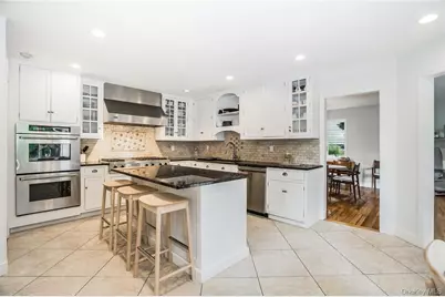 4 Parkfield Road, Scarsdale, NY 10583 - Photo 7