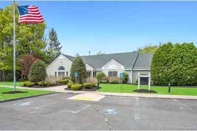 194 Gothic Circle, Manorville, NY 11949 - Photo 27
