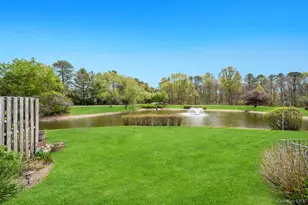 194 Gothic Cir, Manorville, NY 11949 - Photo 25