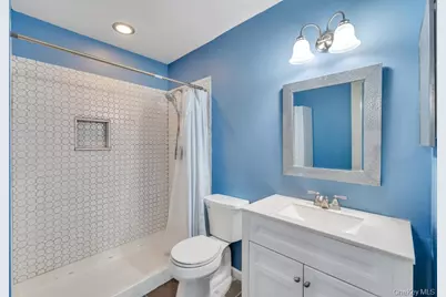 194 Gothic Circle, Manorville, NY 11949 - Photo 23