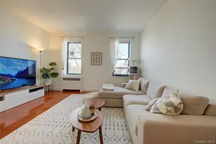 167-10 Crocheron Ave, Flushing, NY 11358 - Photo 5
