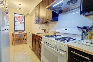 167-10 Crocheron Ave, Flushing, NY 11358 - Photo 11
