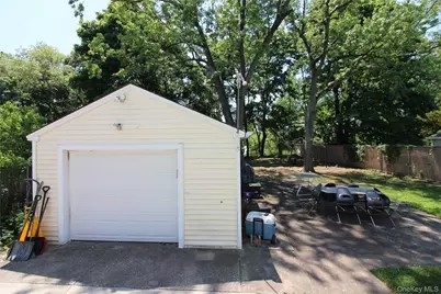 96 Fir Street, Valley Stream, NY 11580 - Photo 7