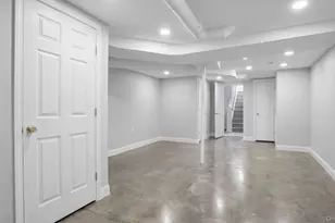 414 E 182nd St, Bronx, NY 10457 - Photo 15