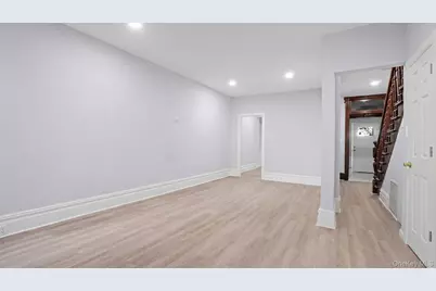 414 E 182nd Street, Bronx, NY 10457 - Photo 9