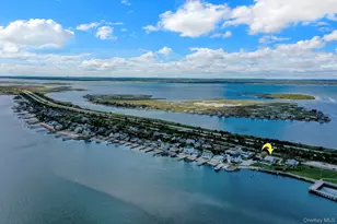 6 Oak Beach Rd, Babylon, NY 11702 - Photo 25