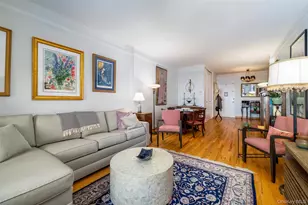 55 Lenox Rd, Rockville Centre, NY 11570 - Photo 7