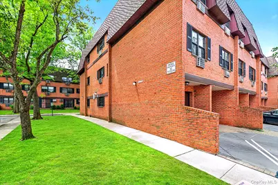 220-50 64th Avenue #1Fl, Bayside, NY 11364 - Photo 3