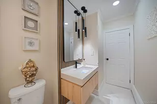 231 Maple St, Medford, NY 11763 - Photo 11