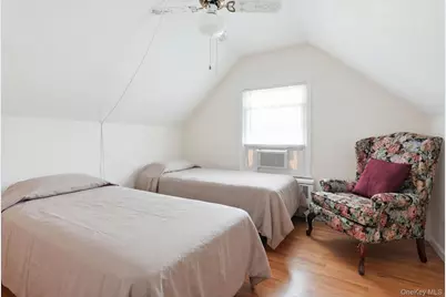41 Semon Road, Huntington, NY 11743 - Photo 19