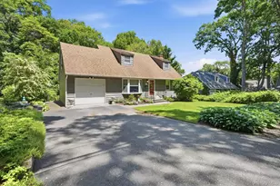 41 Semon Rd, Huntington, NY 11743 - Photo 3