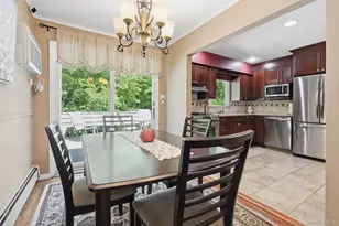 41 Semon Rd, Huntington, NY 11743 - Photo 7
