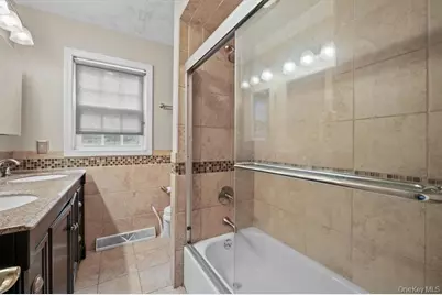 28 River Road, Suffern, NY 10901 - Photo 17