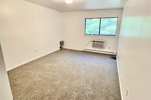 20 Pierces Rd, Newburgh, NY 12550 - Photo 9