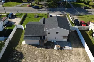 354 Easton St, Ronkonkoma, NY 11779 - Photo 5