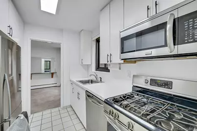 100 E Hartsdale Avenue #5GE, Hartsdale, NY 10530 - Photo 11