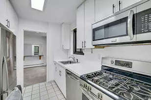 100 E Hartsdale Ave, Hartsdale, NY 10530 - Photo 11