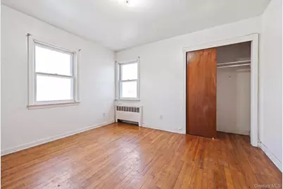 442 Beach 68th Street, Arverne, NY 11692 - Photo 3