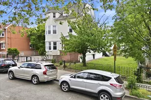 844-48 E 215th St, Bronx, NY 10467 - Photo 3