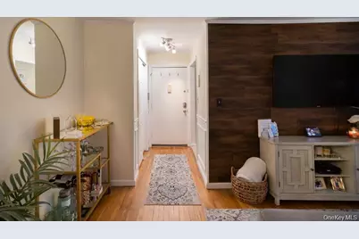 2449 Building J Union Blvd #36A, Islip, NY 11751 - Photo 1