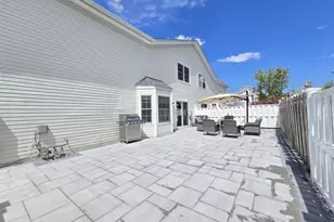 5 Charley Ln, Middle Island, NY 11953 - Photo 19