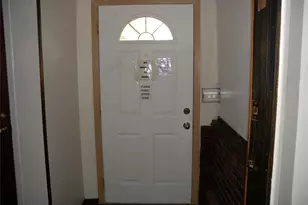 43 Washington Heights St, Selden, NY 11784 - Photo 7