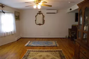 43 Washington Heights St, Selden, NY 11784 - Photo 11