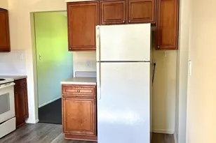 66-68 Hawthorne, East Islip, NY 11730 - Photo 5