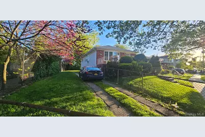 23220 147th Avenue, Springfield Gardens, NY 11413 - Photo 9