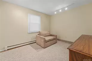 75 Summit Dr, Smithtown, NY 11787 - Photo 19