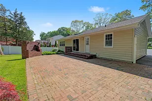 75 Summit Dr, Smithtown, NY 11787 - Photo 5