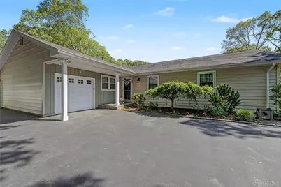 75 Summit Drive, Smithtown, NY 11787 - Photo 3